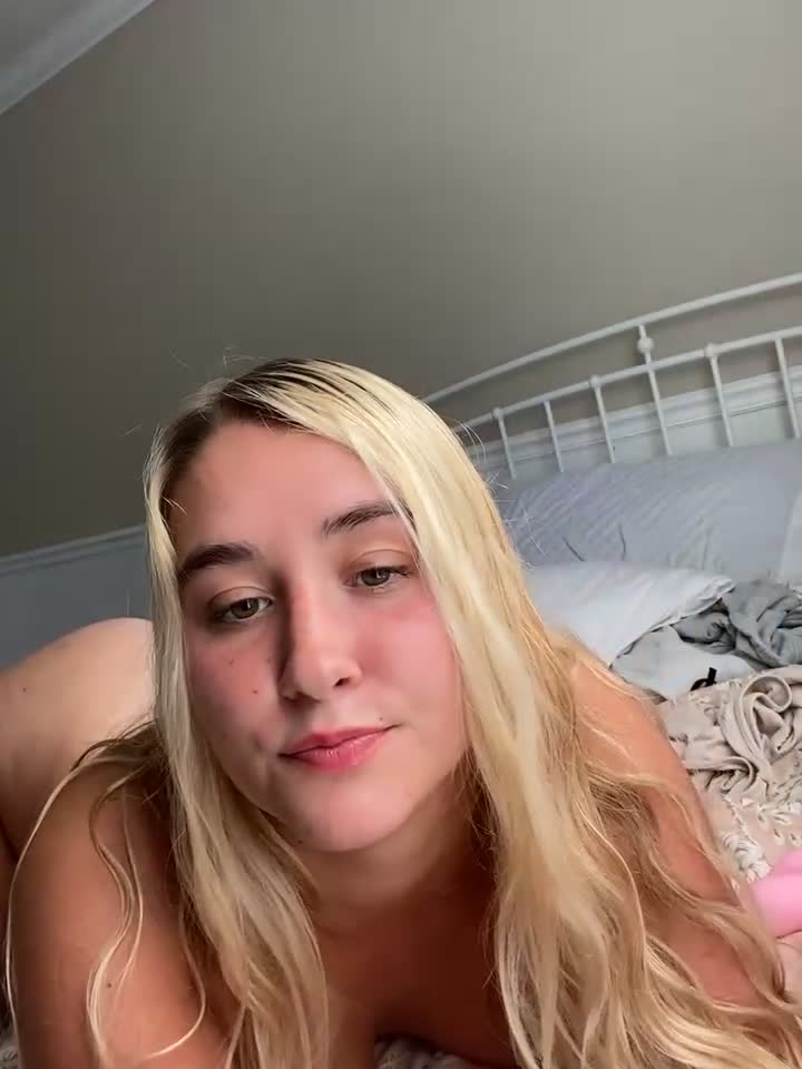 Kaylayoung12