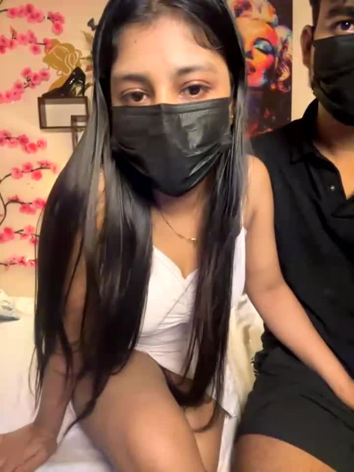 Aditi___O - Stripchat webcam show • Friday, September 5, 2025 #Corset #Outdoor #Anal